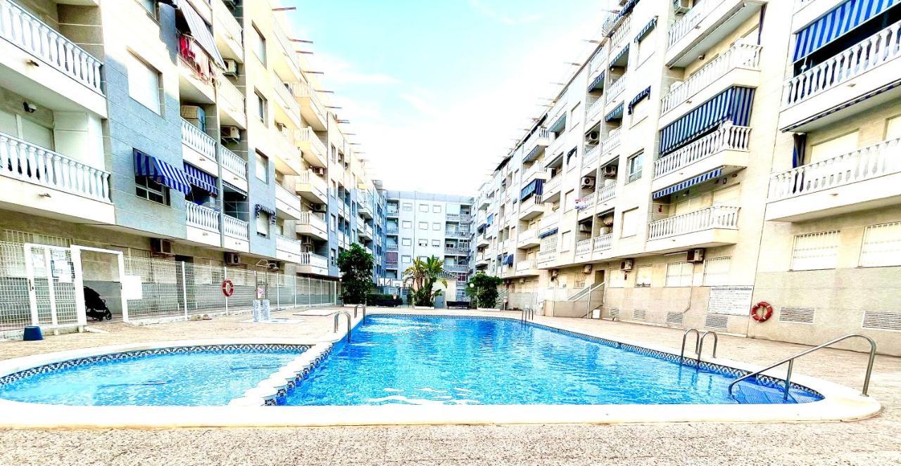Torrevieja Comfortable Apartment Eksteriør billede